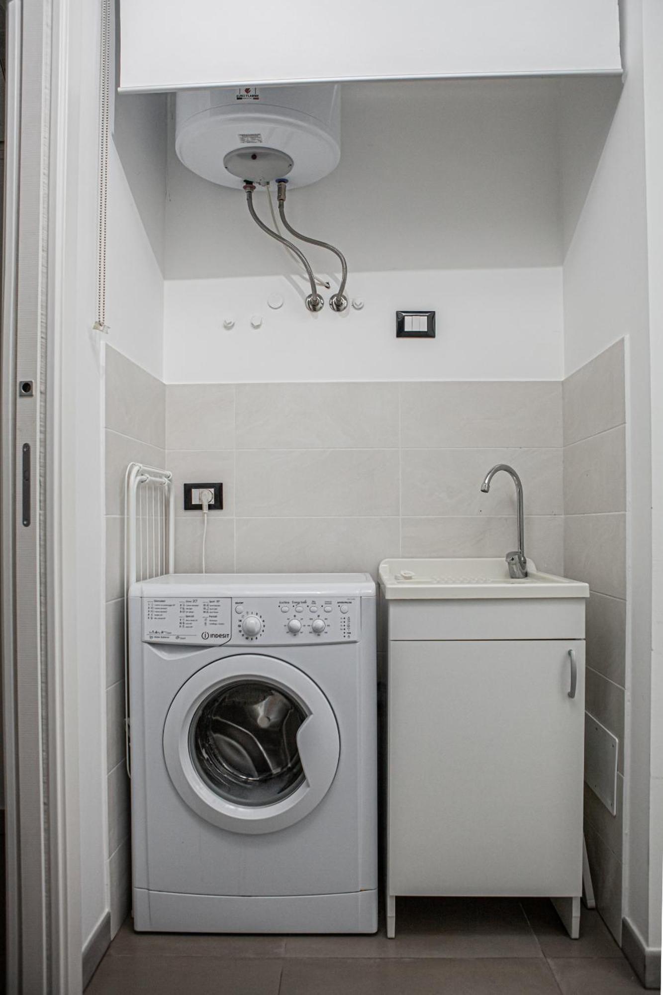 Ruggero Settimo - Holiday Houses Catania Luaran gambar